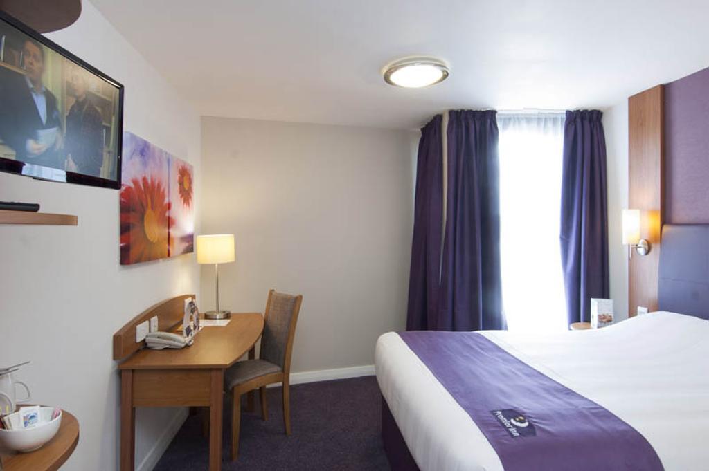 Premier Inn Inverness Centre - River Ness Zimmer foto
