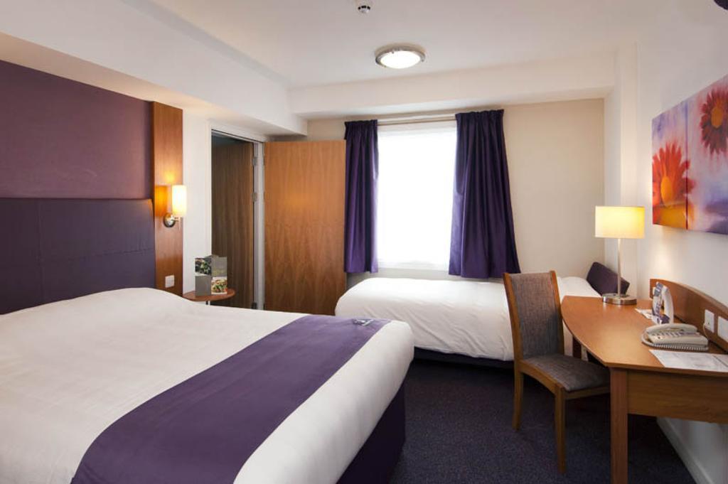 Premier Inn Inverness Centre - River Ness Zimmer foto